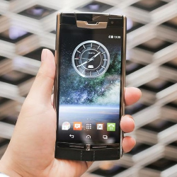 Điện thoại Vertu Signature touch VT14