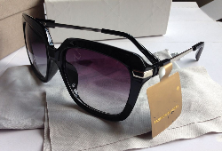 Kính mắt thời trang cao cấp Dior Lady