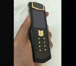 Điện thoại Vertu Signature S Ultimate black DLC ẩn phím số
