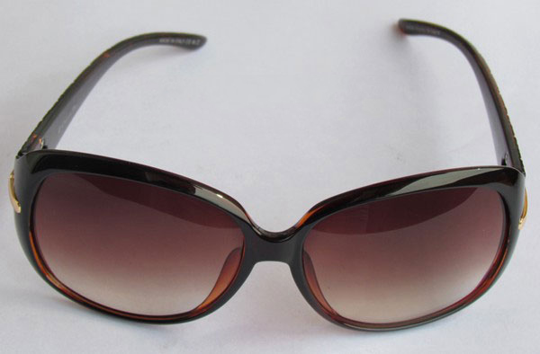 Kính mắt thời trang cao cấp Dior Lady 02